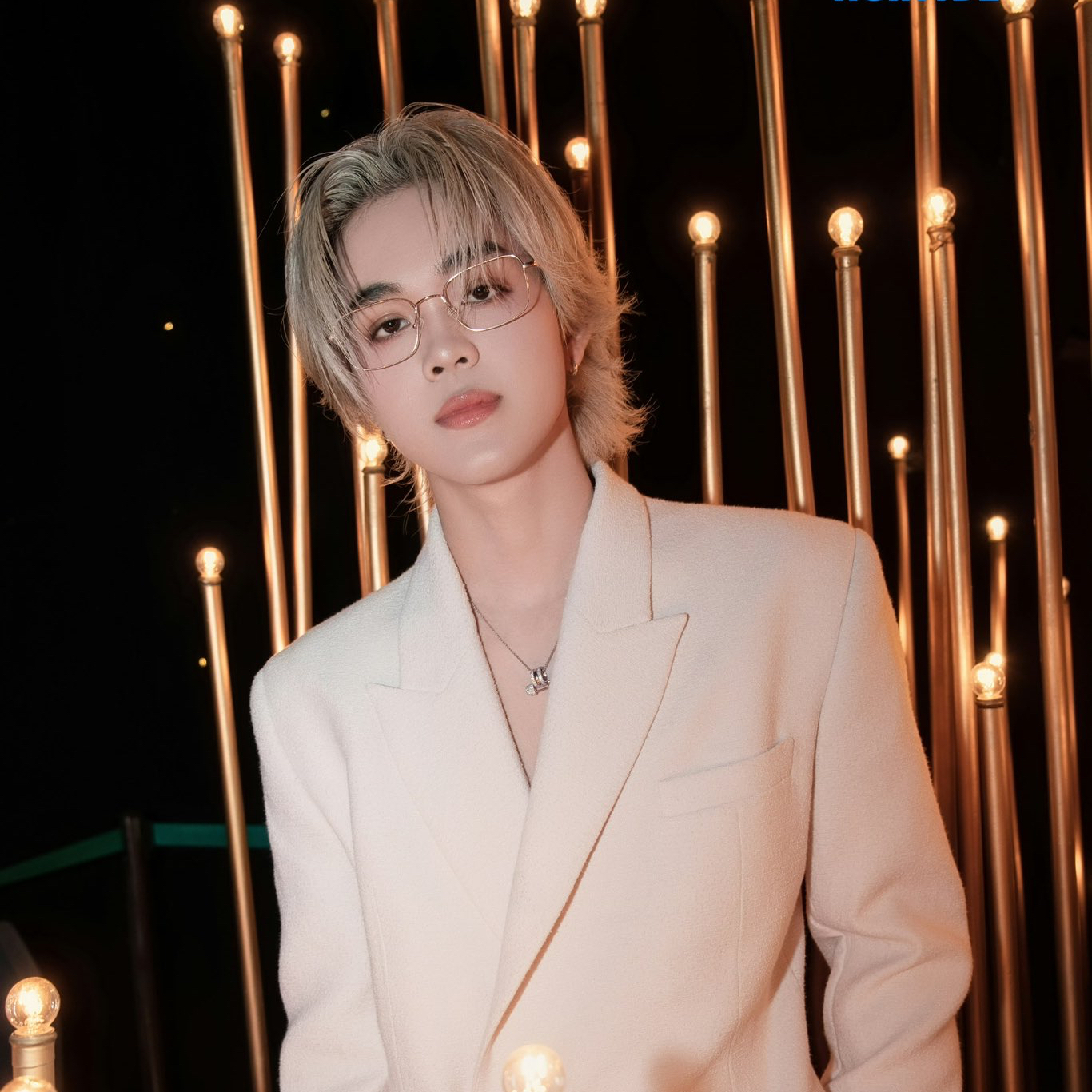 A moment captured by THI-O (NexT1DE)'s fan