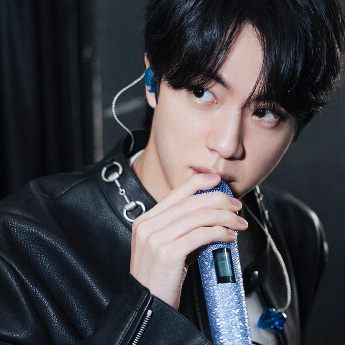 Foto terbaru Jin (BTS)