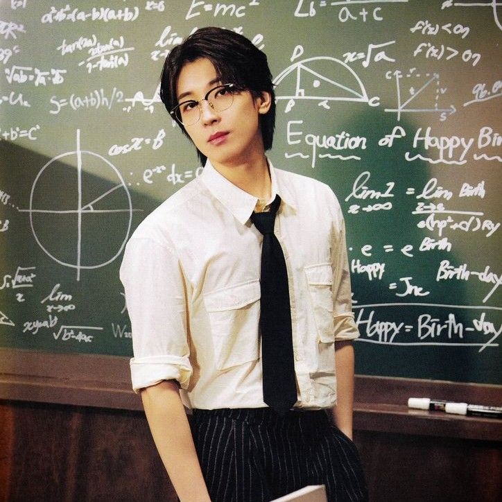 Latest photo of Wonwoo (SEVENTEEN)