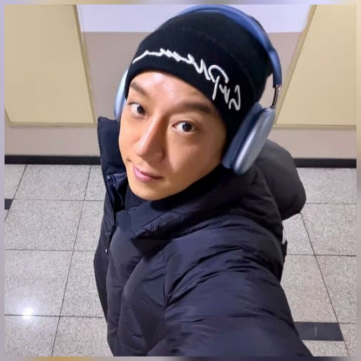 ファン・チヨルの舞台裏ショット