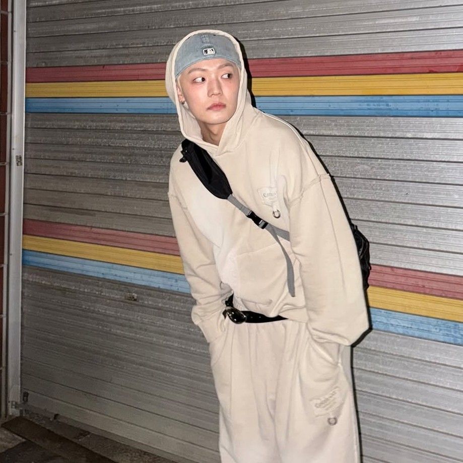 Latest photo of Chan (A.C.E)