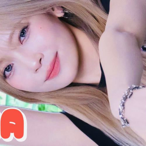 Behind-the-scenes cut of Mayuka (NiziU)