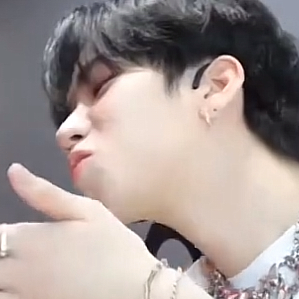 한준 (n.SSign) 최근 활동샷