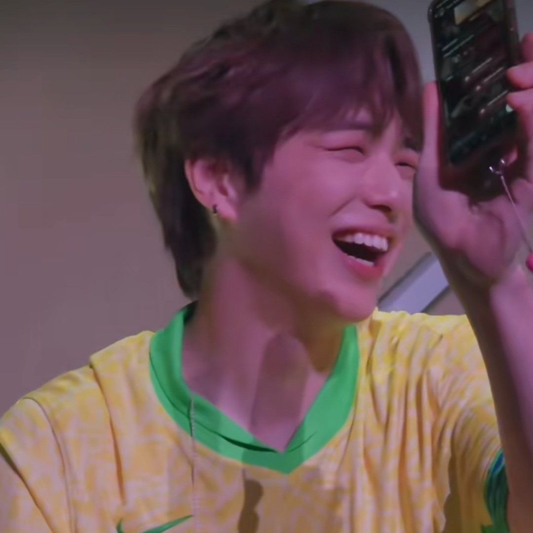 Recent activity shot of Kang Daniel