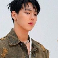 Foto terbaru Shownu (MONSTA X)