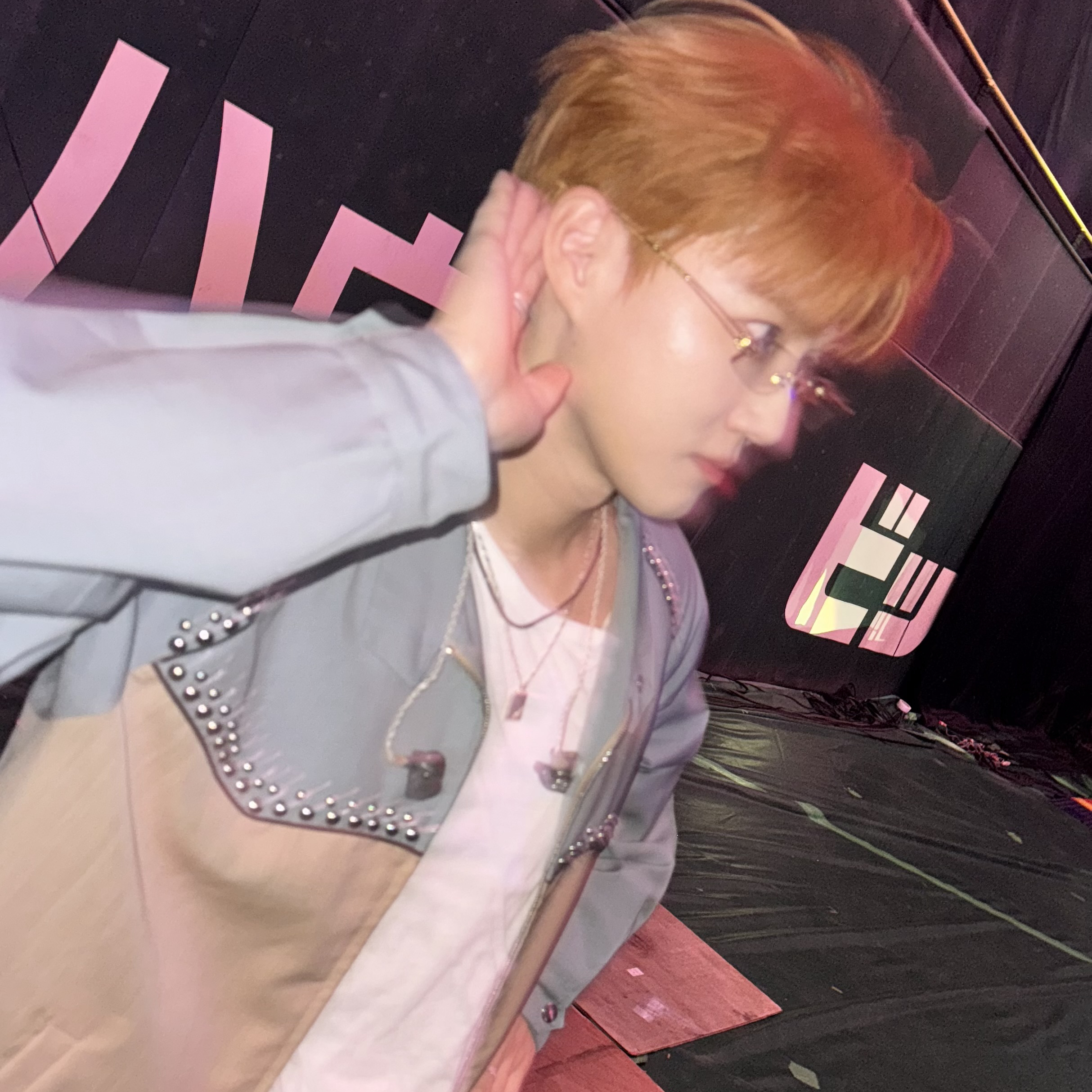 Behind-the-scenes cut of Suho (EXO)