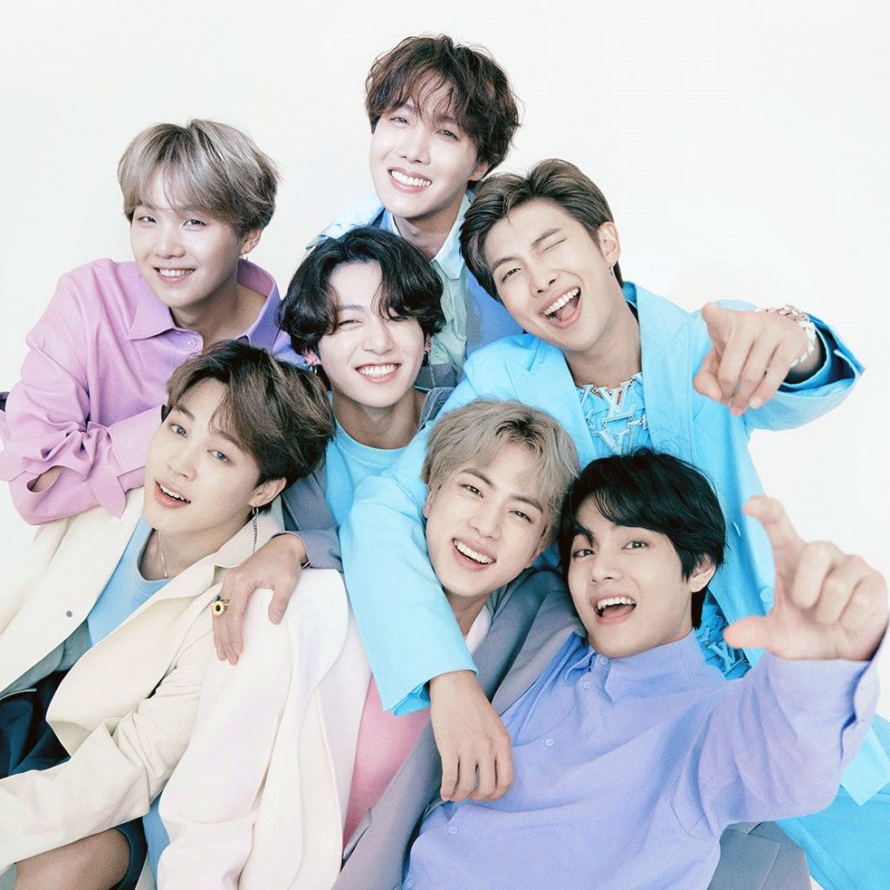 Behind-the-scenes cut of BTS