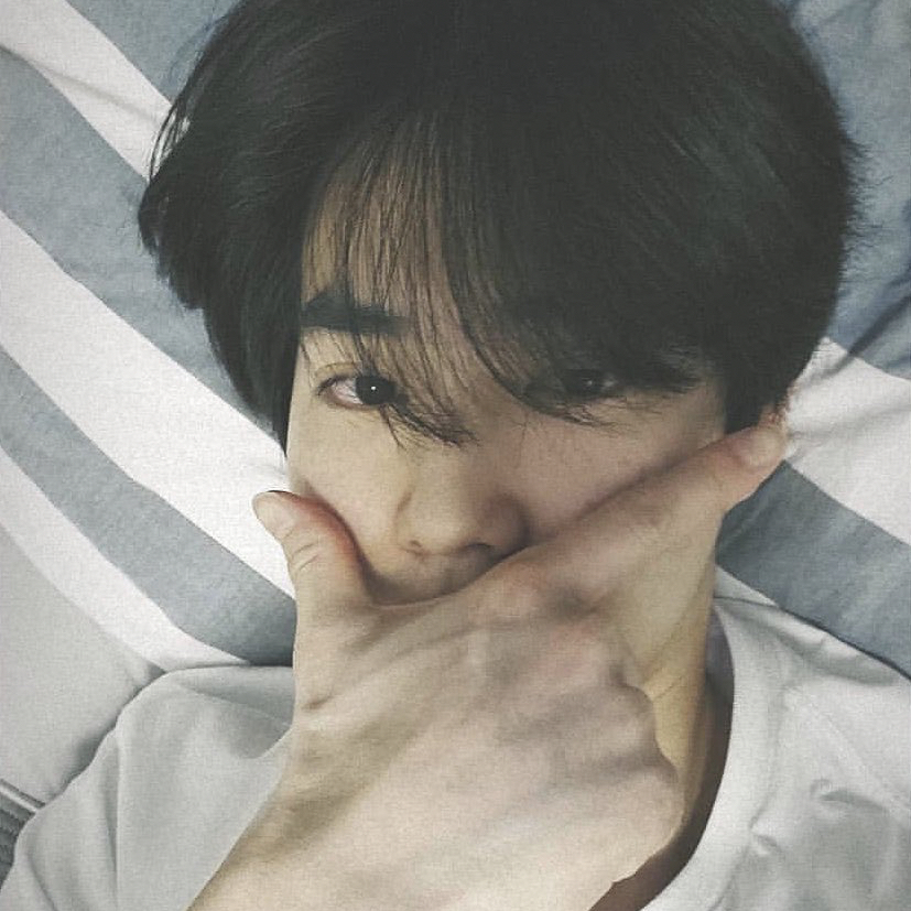 Latest photo of Suho (EXO)