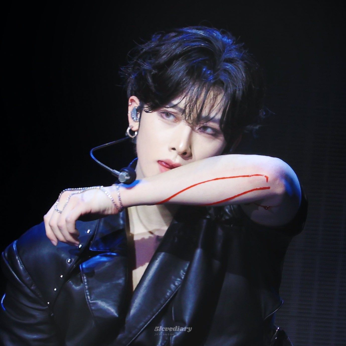 A moment captured by Ricky (ZEROBASEONE)'s fan