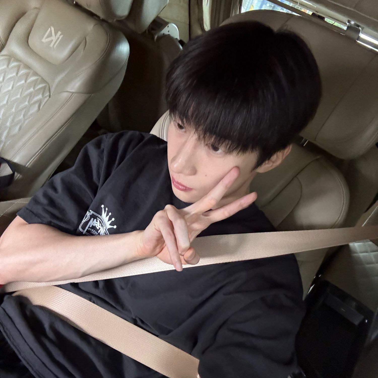 Behind-the-scenes cut of Han Seungwoo