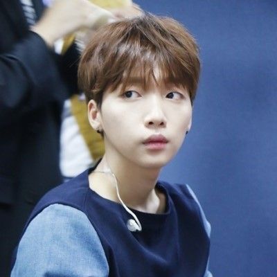 A moment captured by Jeong Sewoon's fan