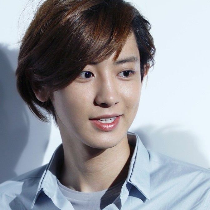 燦烈 (EXO)的最新活動照片