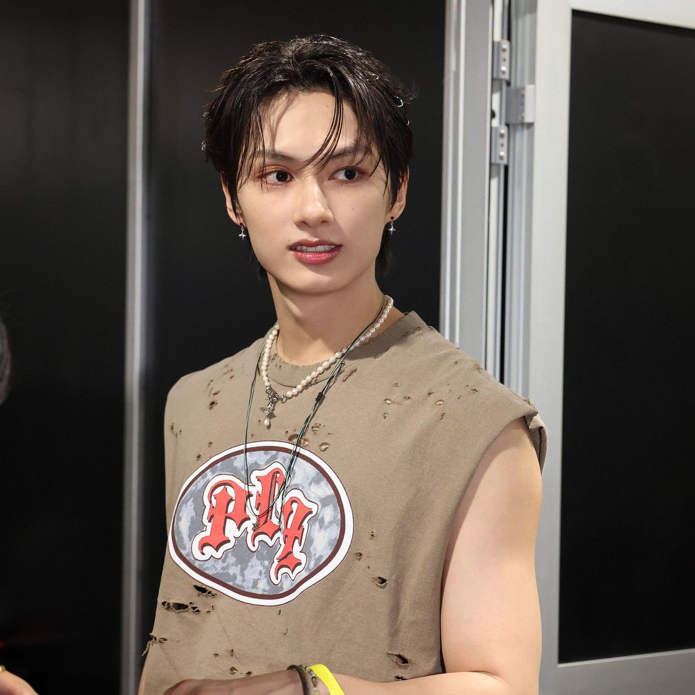 Behind-the-scenes cut of Jun (SEVENTEEN)