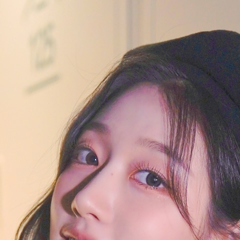 A moment captured by Jeong Yein (Lovelyz)'s fan