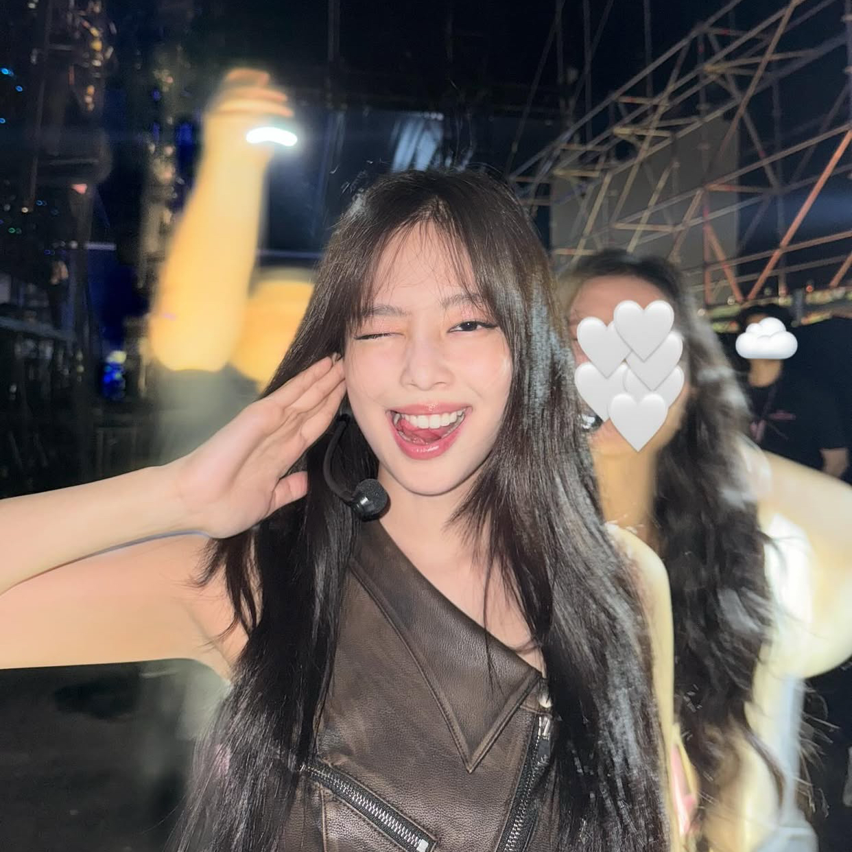 A moment captured by Jennie (BLACKPINK)'s fan