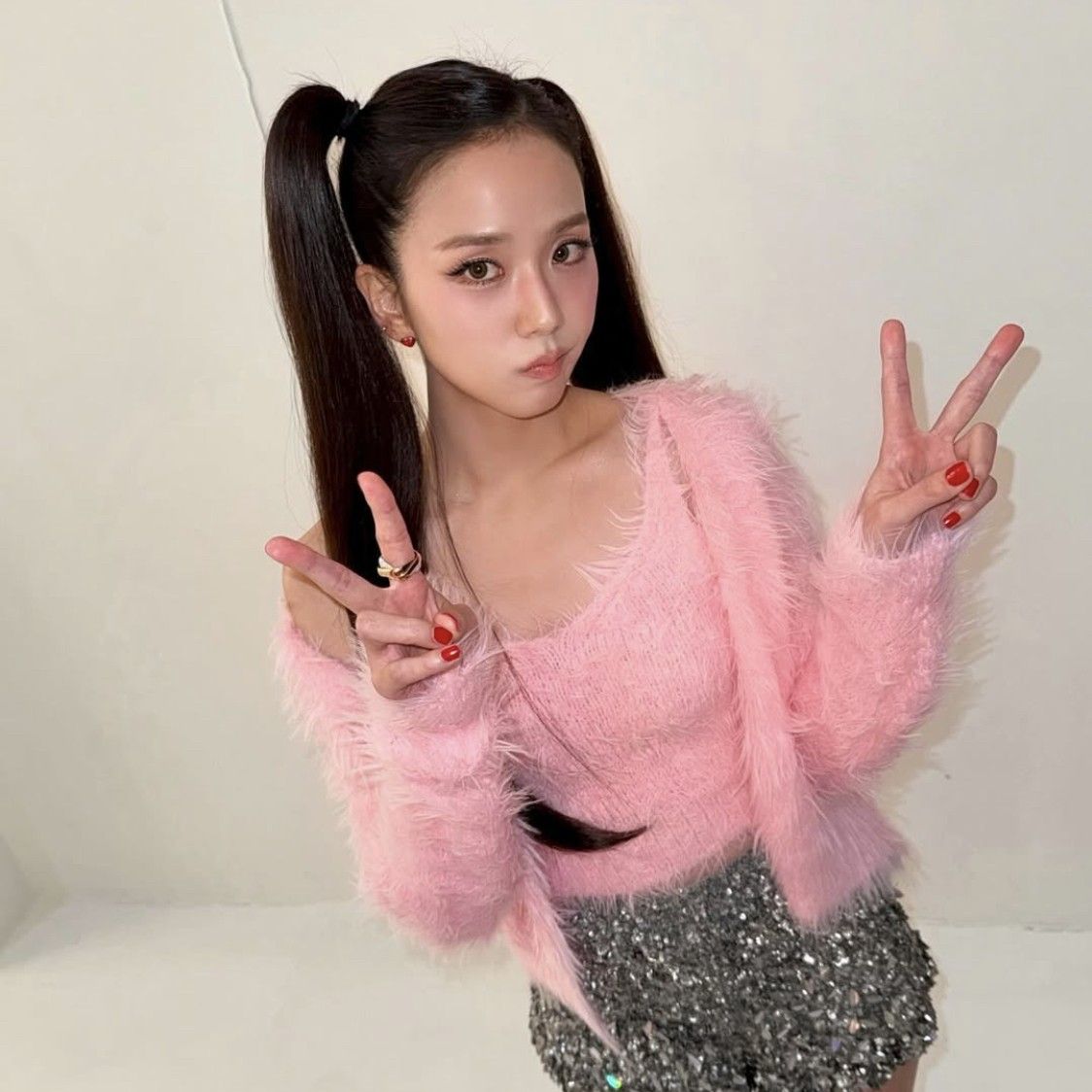 Behind-the-scenes cut of BLACKPINK