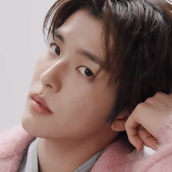 Latest photo of Songha (SMTR25)