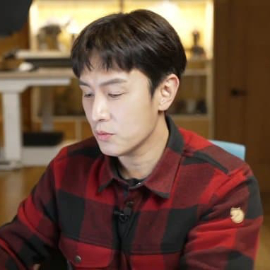 Recent activity shot of Kim Dongwan (SHINHWA)