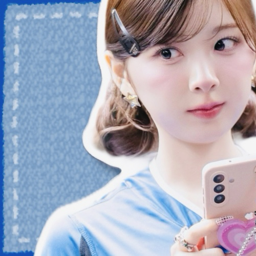 A moment captured by Miihi (NiziU)'s fan