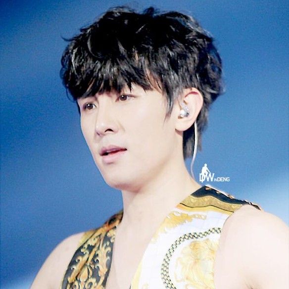Latest photo of Kim Dongwan (SHINHWA)