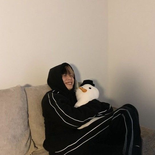 A moment captured by Shin Yechan (LUCY)'s fan