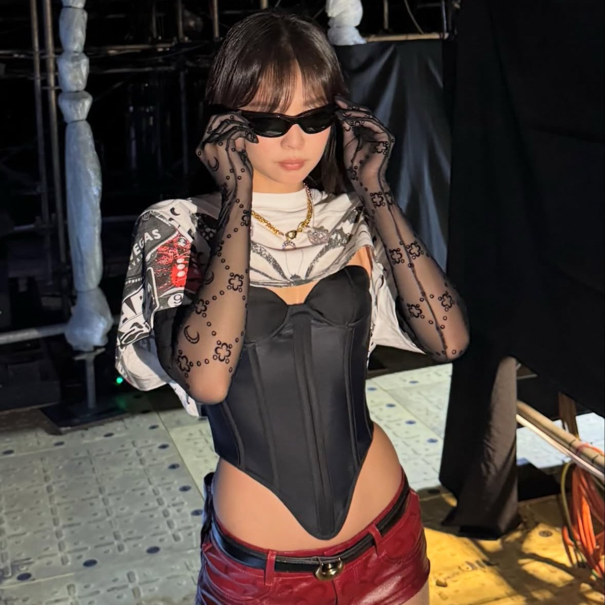 제니 (BLACKPINK)의 비하인드 컷