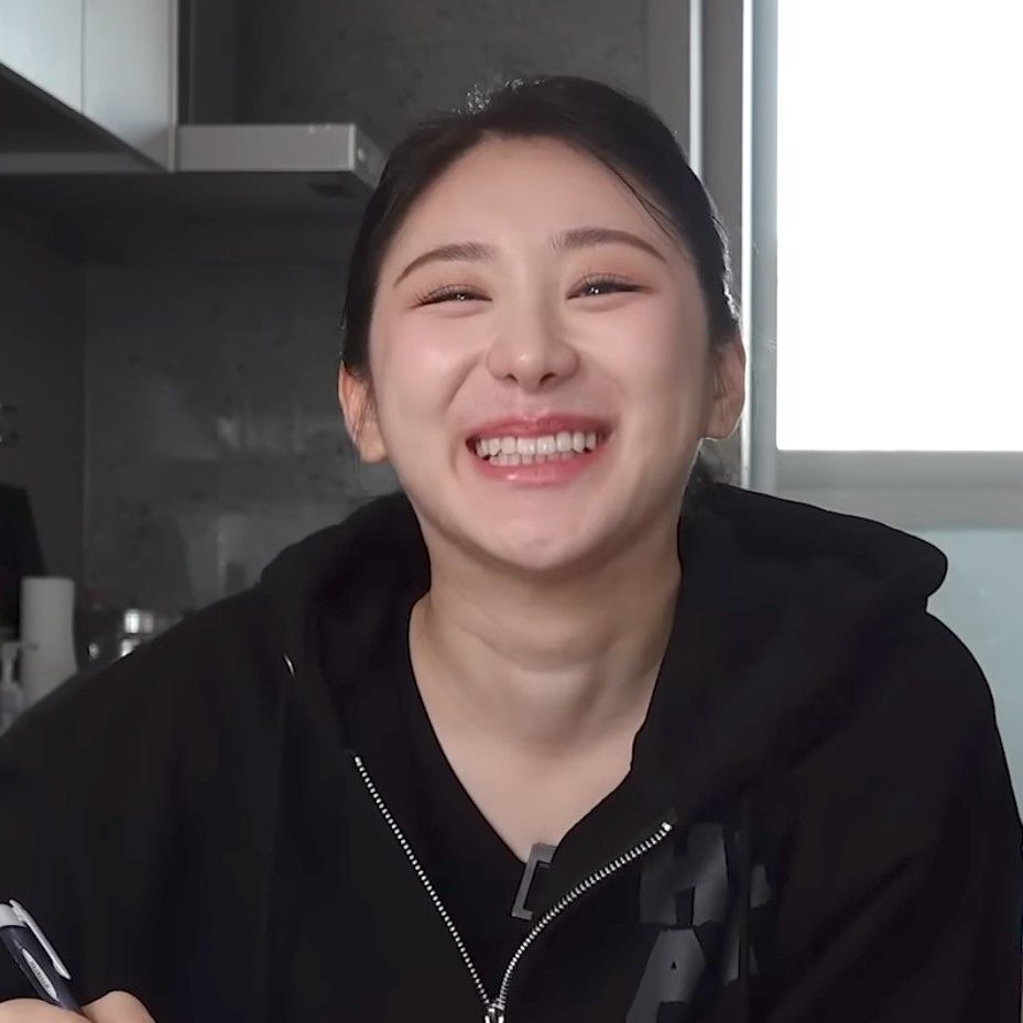 이채연 최근 활동샷