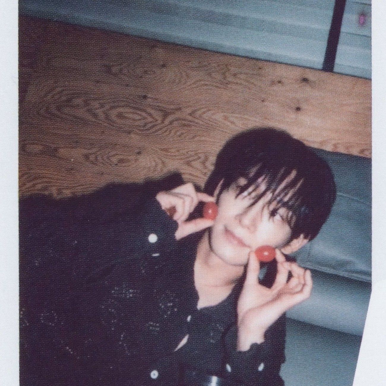 Behind-the-scenes cut of Chen (EXO)