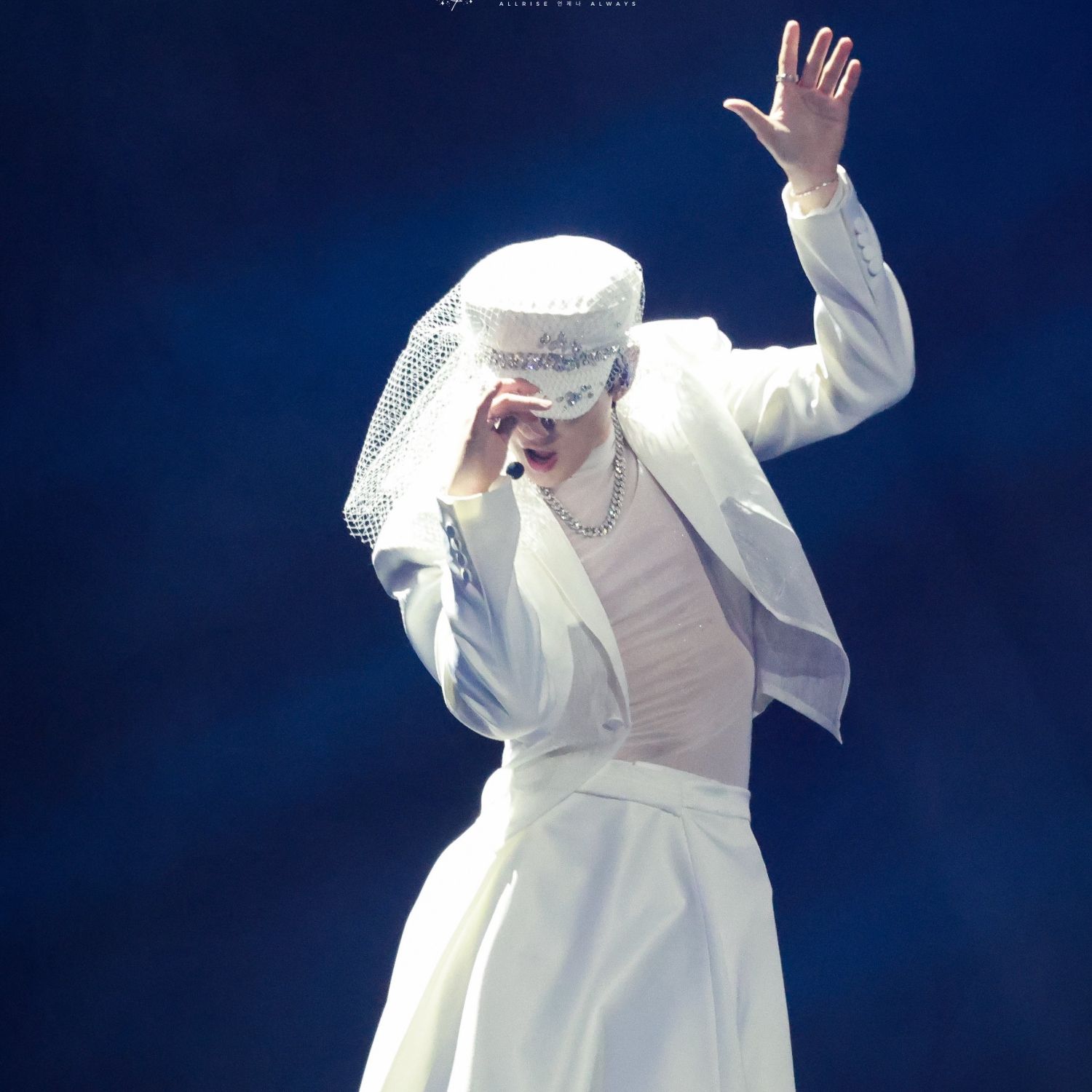 Behind-the-scenes cut of Eunhyuk (Super Junior)