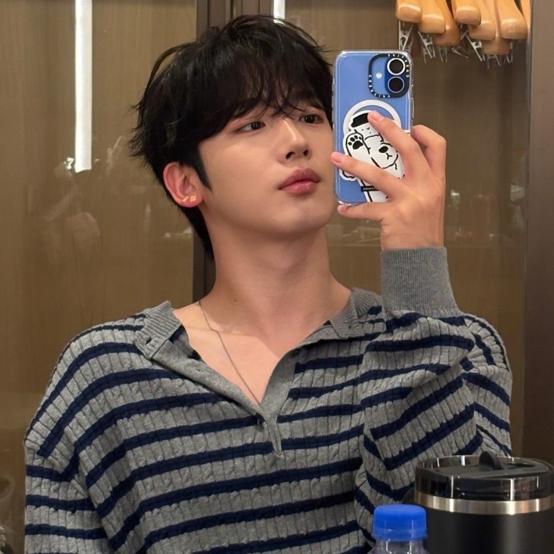 Recent activity shot of Kim Yohan (WEi)