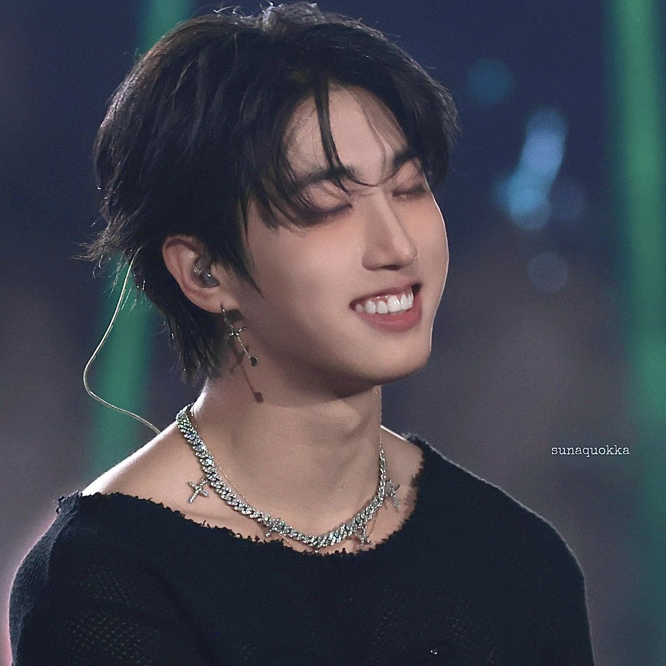 Behind-the-scenes cut of HAN (Stray Kids)