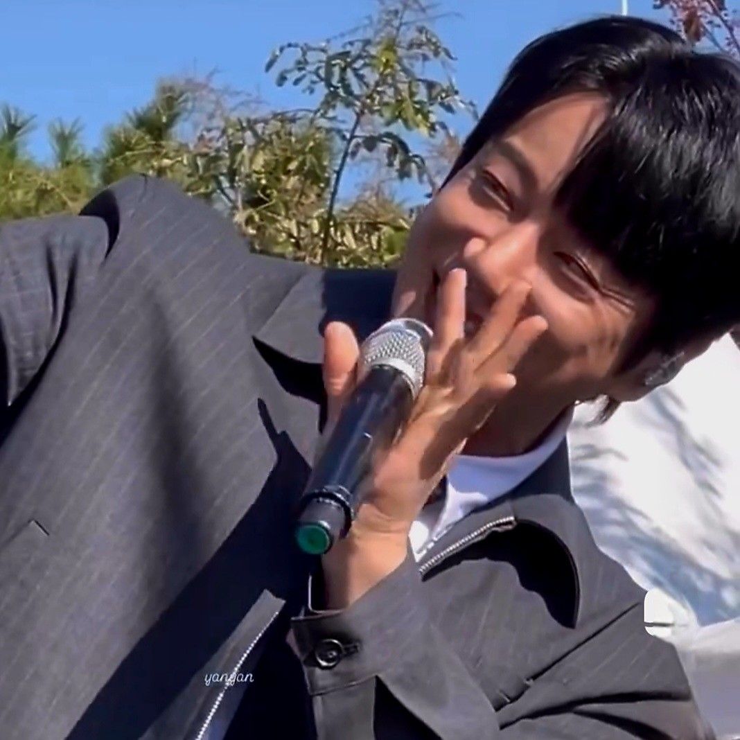 黃致列的最新活動照片