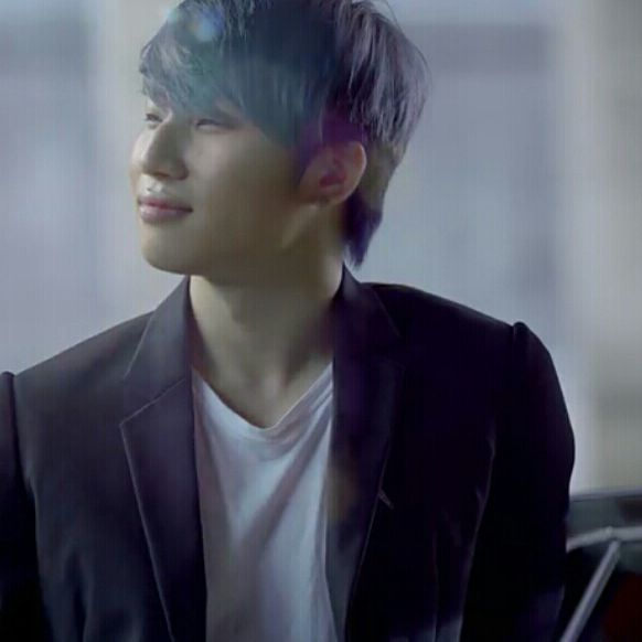 Recent activity shot of Daesung (BIGBANG)