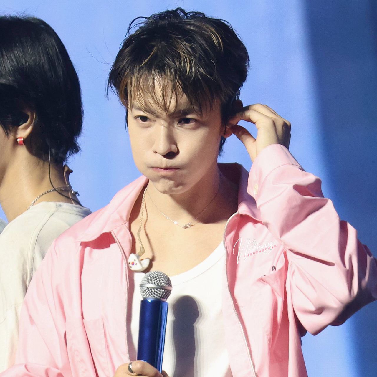 Latest photo of Donghae (Super Junior)