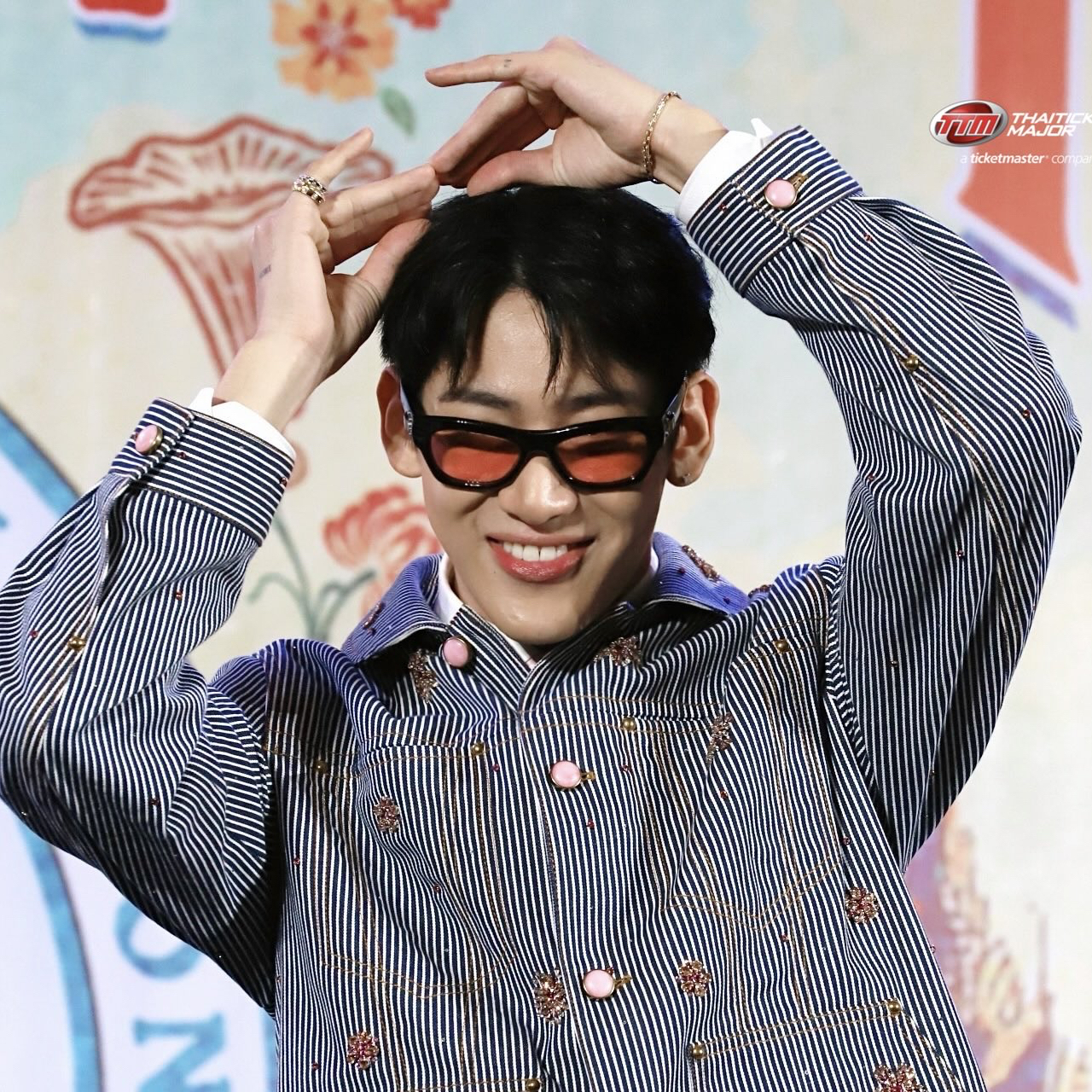 Behind-the-scenes cut of Bambam (GOT7)