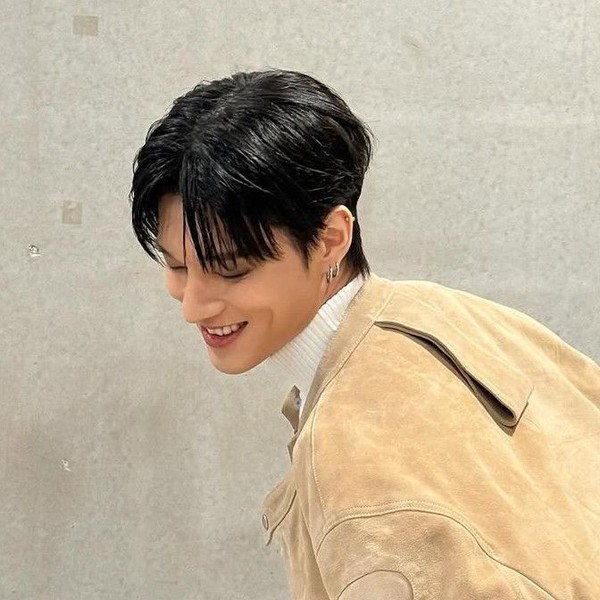 Signature photo of Wooyoung (ATEEZ) capturing their charm