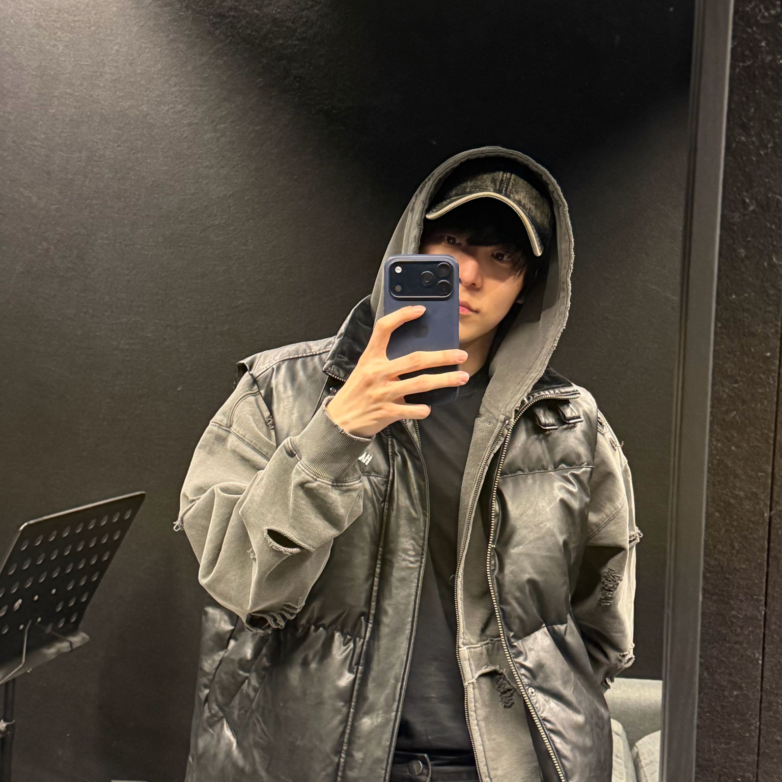 Behind-the-scenes cut of ATEEZ