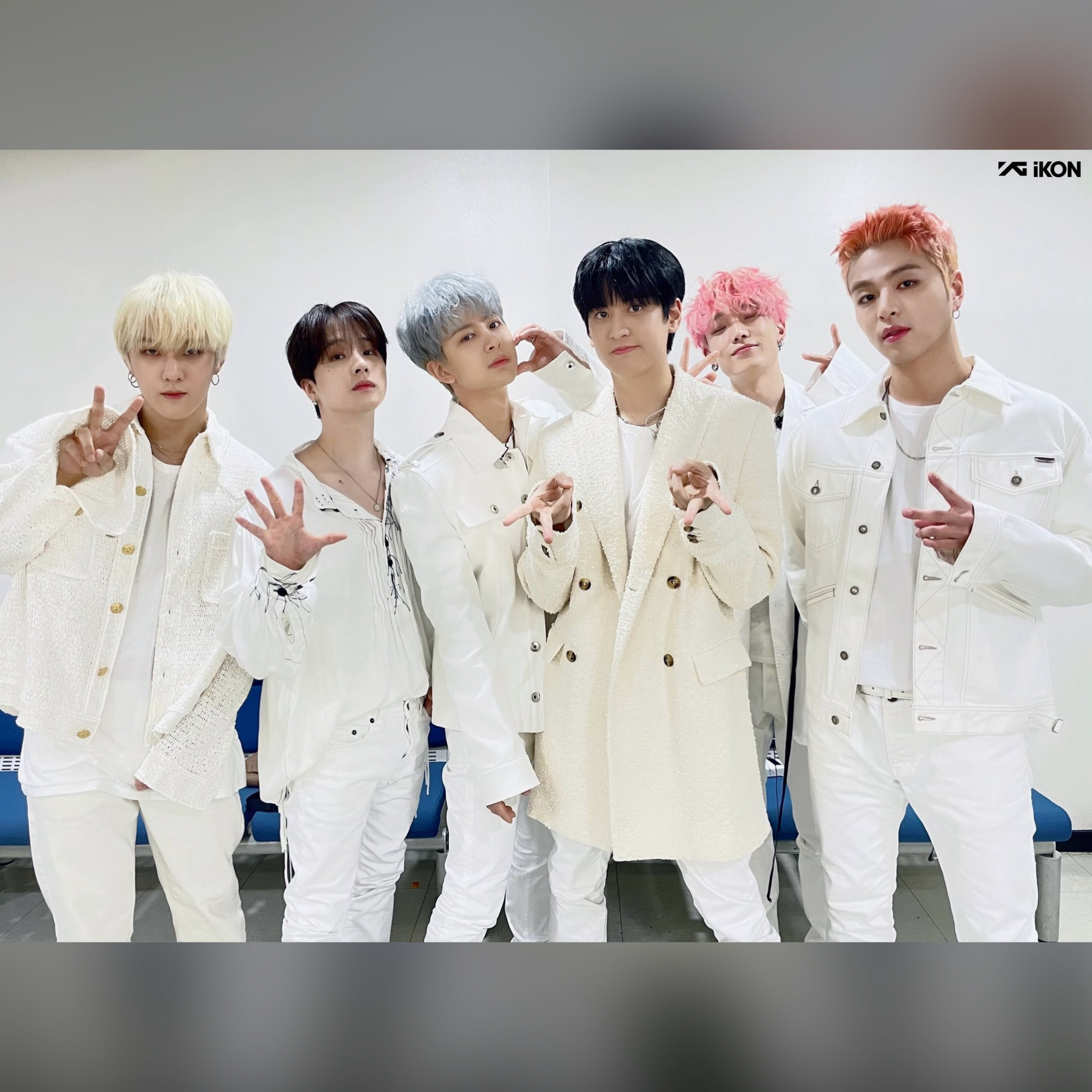 A moment captured by iKON's fan