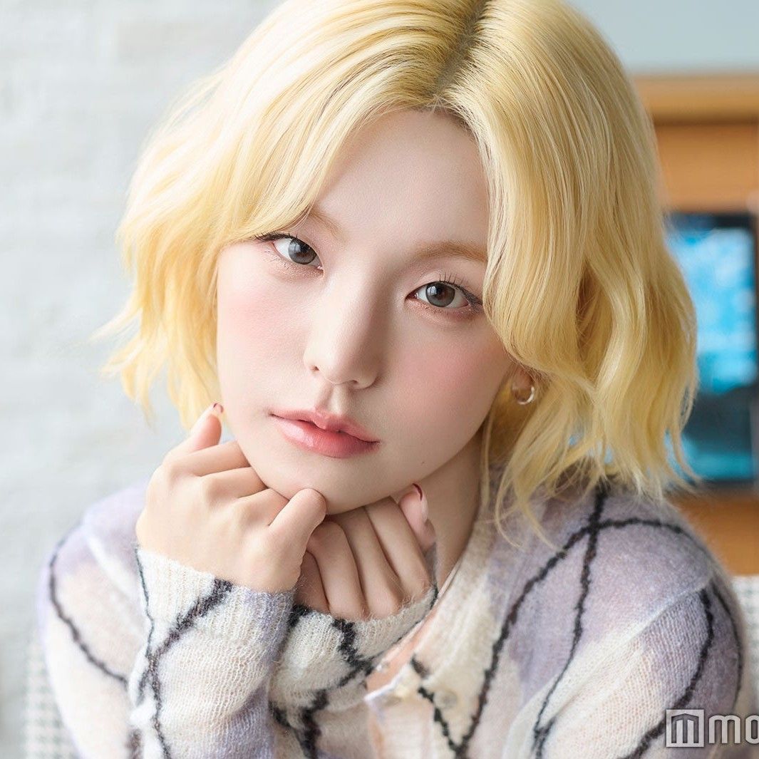 Latest photo of Yeji (ITZY)