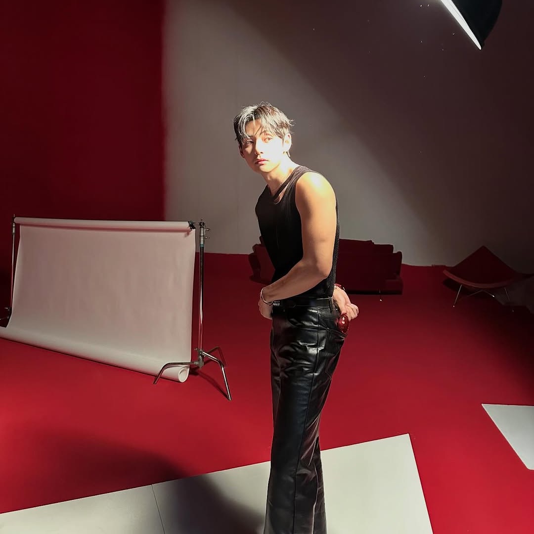 Latest photo of V (BTS)