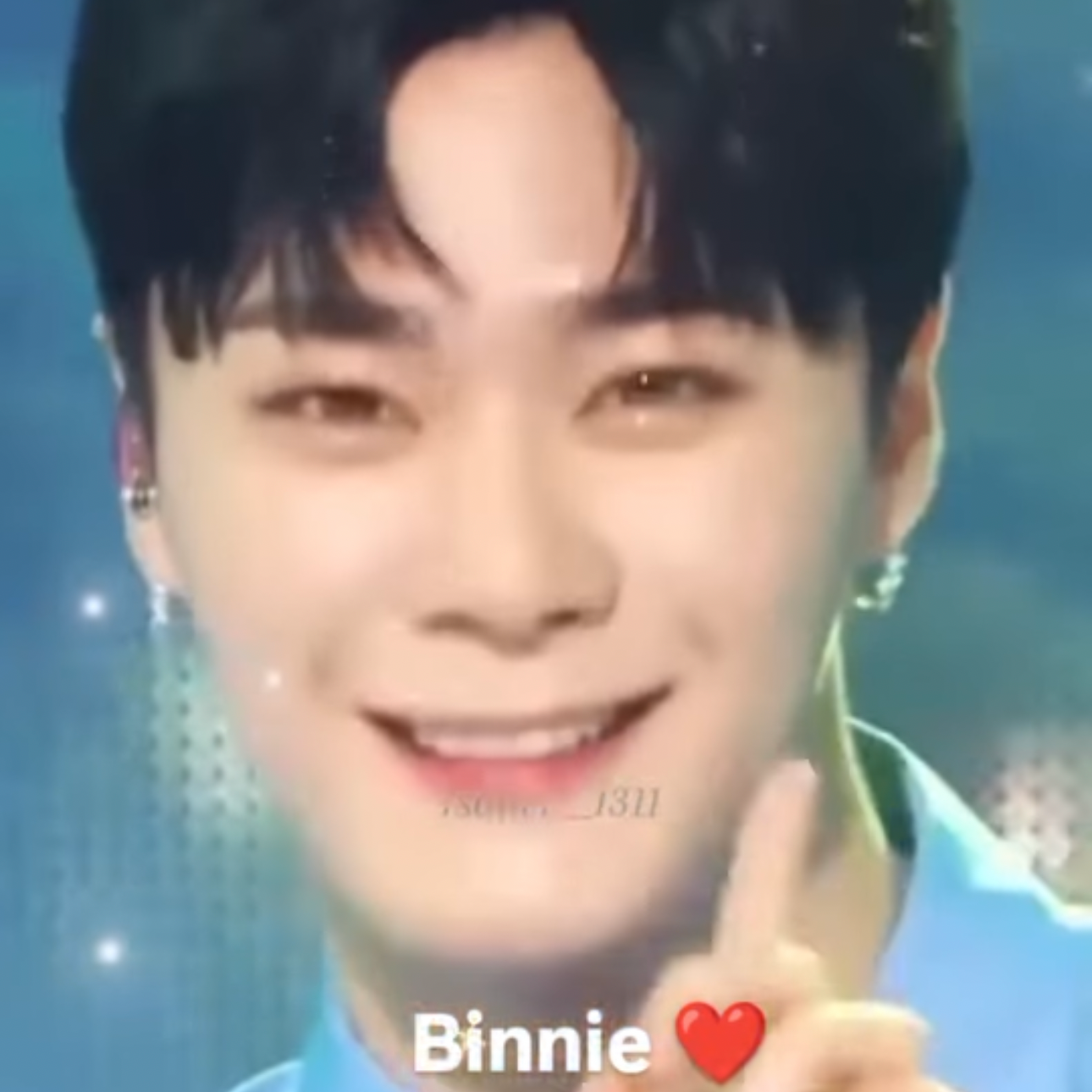 A moment captured by Moonbin (ASTRO)'s fan