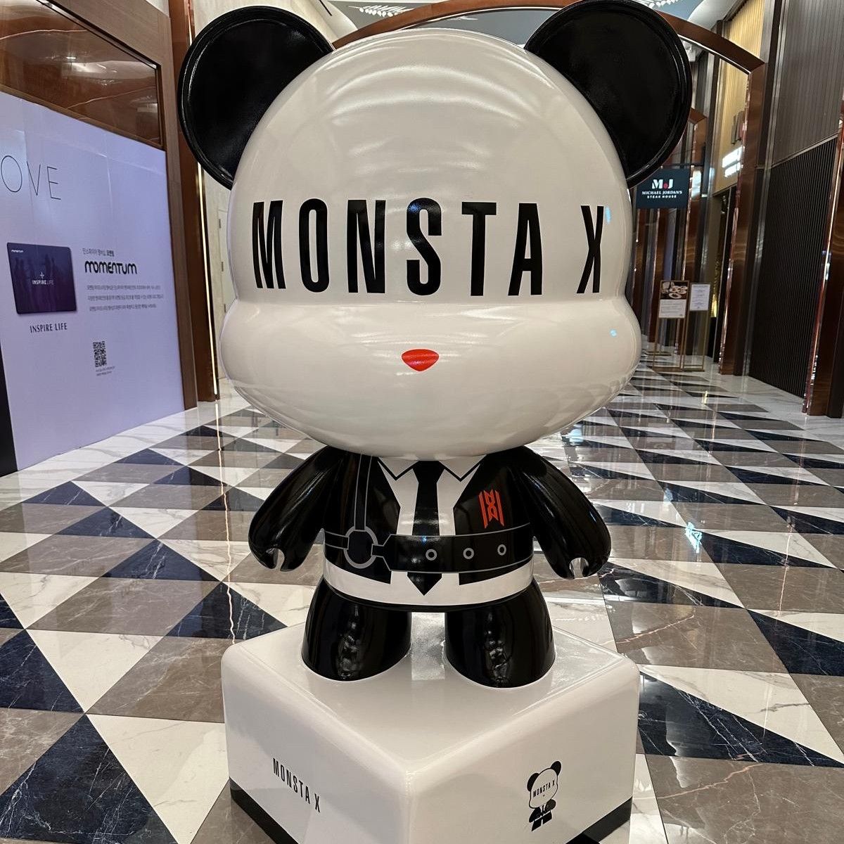 Shownu (MONSTA X)的最新照片
