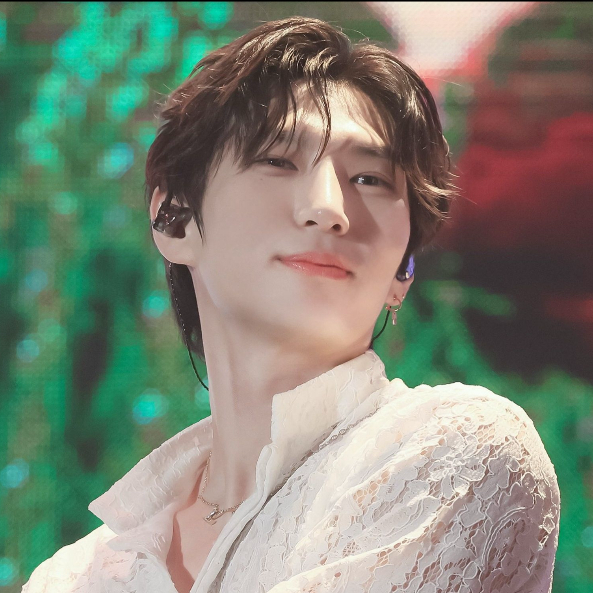 Behind-the-scenes cut of LEO (VIXX)