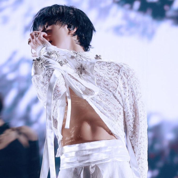 Behind-the-scenes cut of Taemin (SHINee)