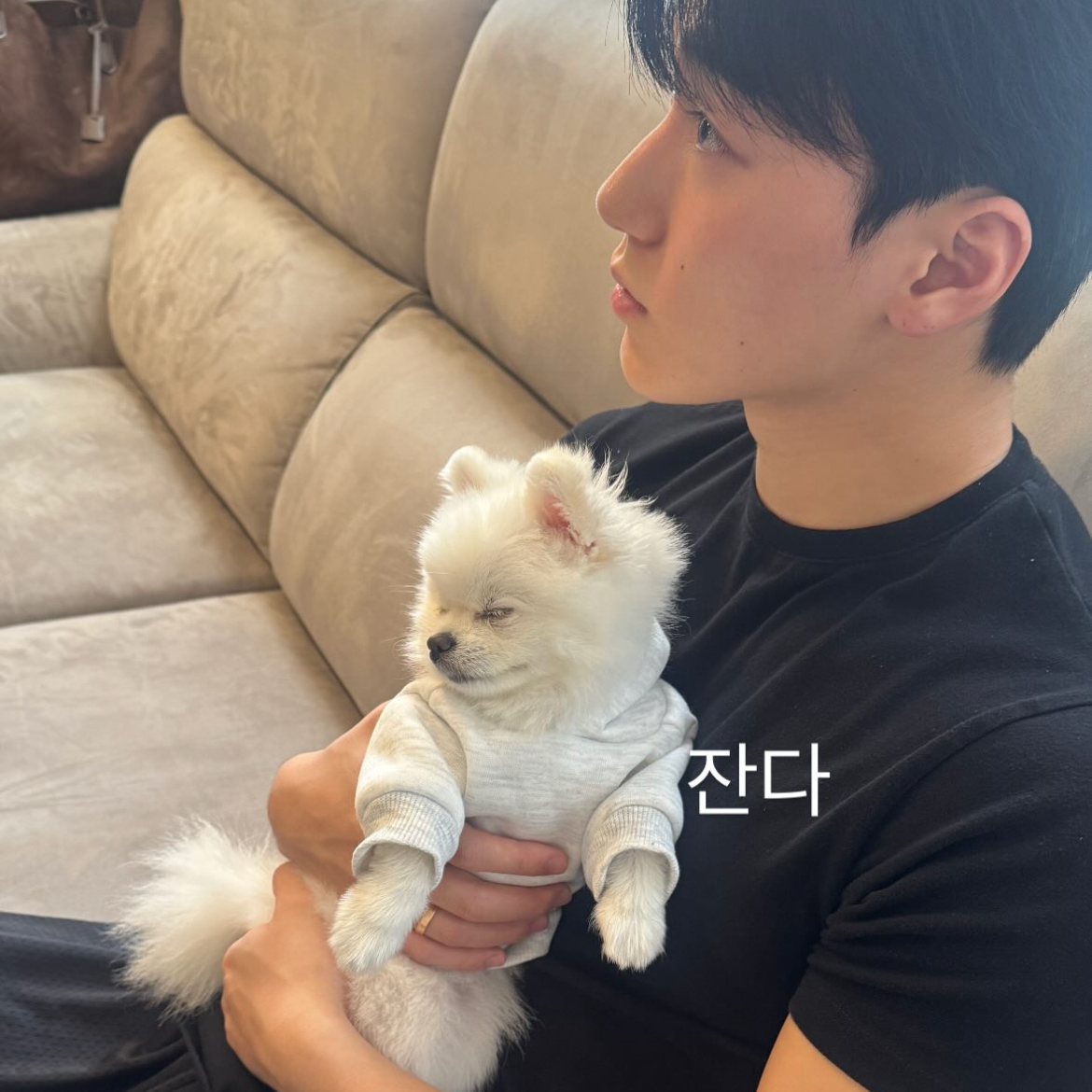 산 (에이티즈)의 비하인드 컷