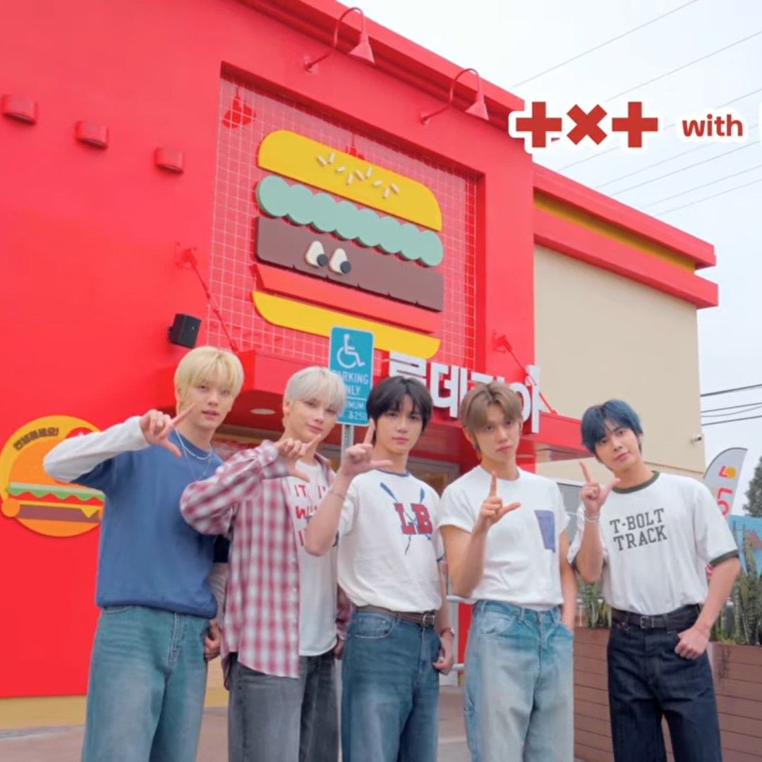 A moment captured by TOMORROW X TOGETHER's fan