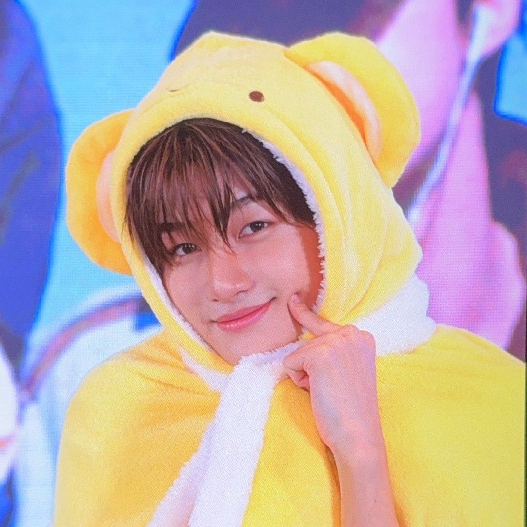 A moment captured by Jihoon (TWS)'s fan