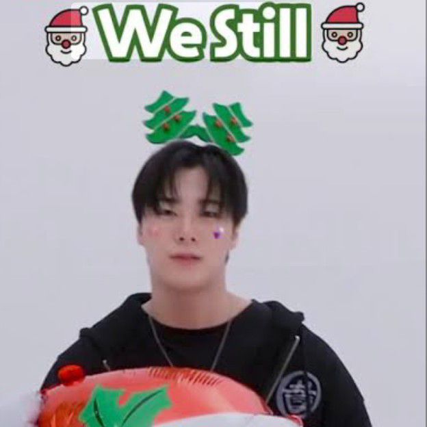 A moment captured by Moonbin (ASTRO)'s fan