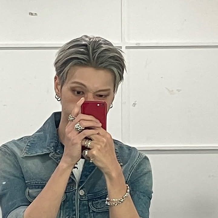 Latest photo of Wooyoung (ATEEZ)