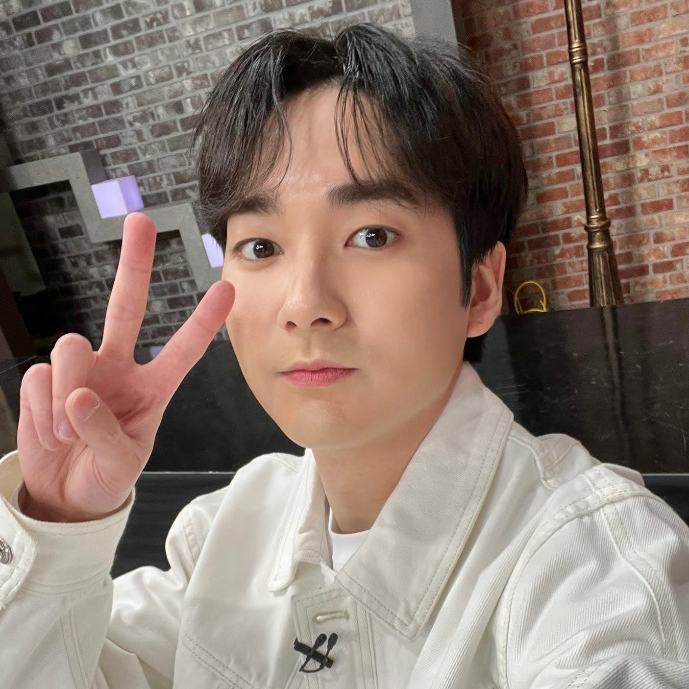 Recent activity shot of Aron